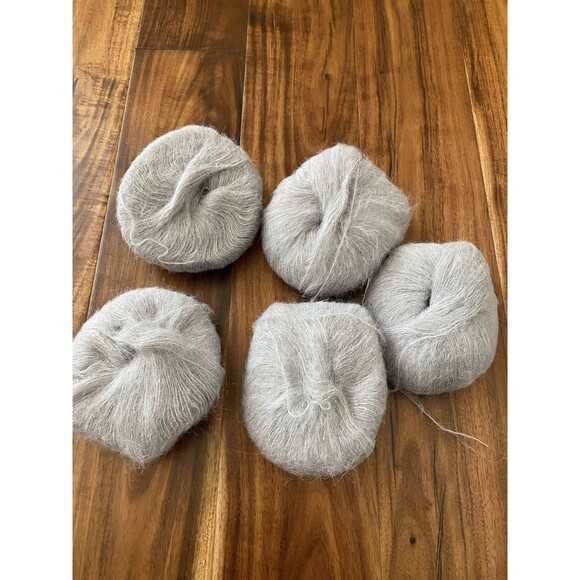 5 Skeins Grey Mohair 125g #359 - Picture 1 of 3